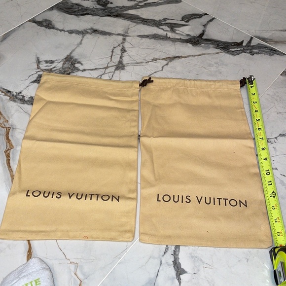 Louis Vuitton New shoe bags 🤎 - Picture 1 of 6